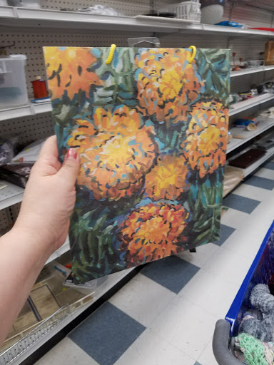 Non-Profit Organization «Southern Oregon Goodwill Retail Store», reviews and photos