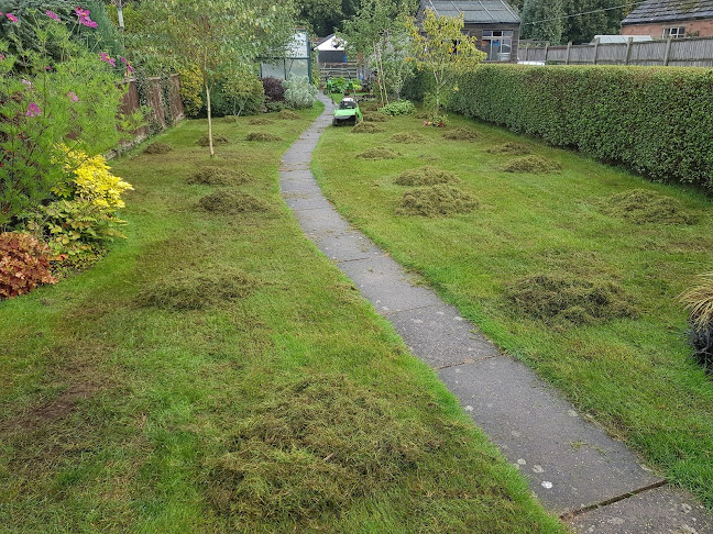 LawnRight Lawn Treatment Service - Doncaster