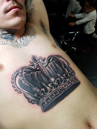 Explore gemini constellation tattoo ideas, creative tattoo ideas in Albuquerque, available at Por Vida Tattoo