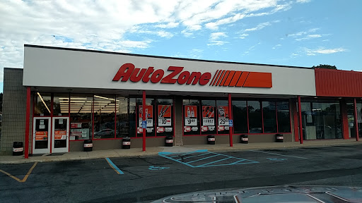 AutoZone, 1747 Sunrise Hwy, Bay Shore, NY 11706, USA, 