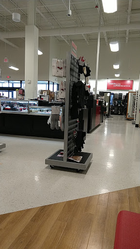 Department Store «T.J. Maxx», reviews and photos, 1965 N Canton Center Rd, Canton, MI 48187, USA
