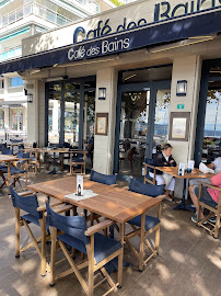 Atmosphère du Restaurant Café des Bains à Saint-Raphaël - n°2