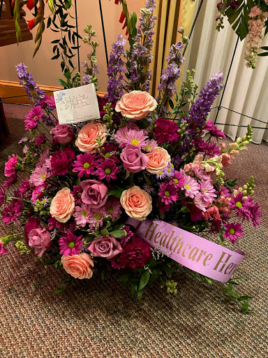 Florist «Bakanas Flowers And Gifts», reviews and photos, 27 N Maple Ave, Marlton, NJ 08053, USA