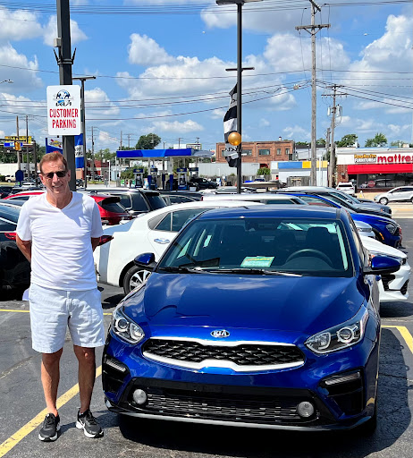 Car Dealer «Spitzer Kia Cleveland», reviews and photos, 3414 Brookpark Rd, Cleveland, OH 44134, USA