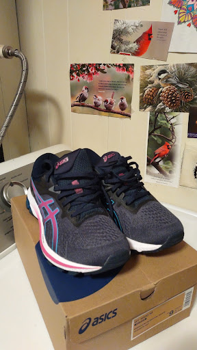 Shoe Store «DSW Designer Shoe Warehouse», reviews and photos, 2771 Town Center Blvd, Crestview Hills, KY 41017, USA