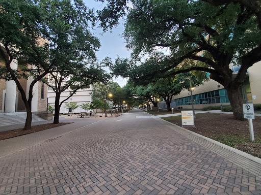 Book Store «HCC Bookstore», reviews and photos, 1215 Holman St #102, Houston, TX 77004, USA