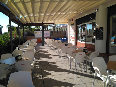 Bar  LOS AMIGOS  - C. Peña del Águila, 2, 11520 Rota, Cádiz, Spain