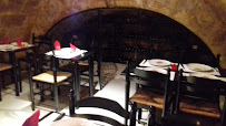 Atmosphère du Restaurant La Petite Treille à Bergerac - n°2