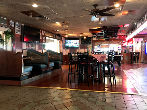 American Restaurant «Flanagans Restaurant», reviews and photos, 3201 Buckley Rd, North Chicago, IL 60064, USA