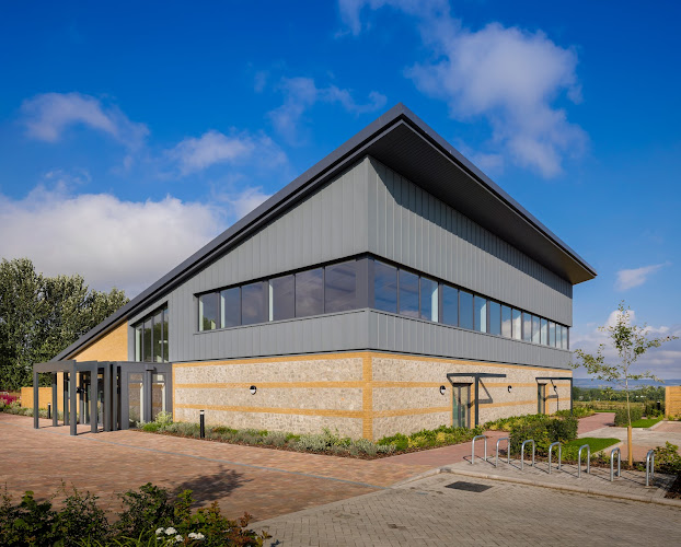 Opinii despre Hermitage Park Community Centre în Maidstone - Association