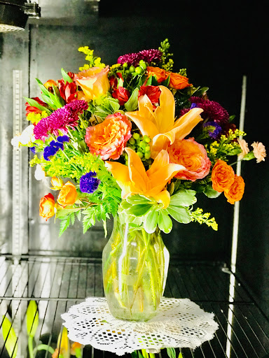 Florist «A Royal Bloom Flowers & Gifts», reviews and photos, 7252 W Oakland Park Blvd, Lauderhill, FL 33313, USA