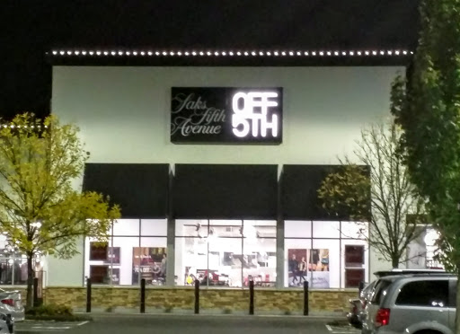 Department Store «Saks OFF 5TH», reviews and photos, 7489 SW Bridgeport Rd, Tigard, OR 97224, USA