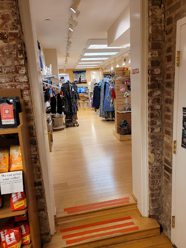 Gift Shop «Ten Thousand Villages», reviews and photos, 915 King St, Alexandria, VA 22314, USA