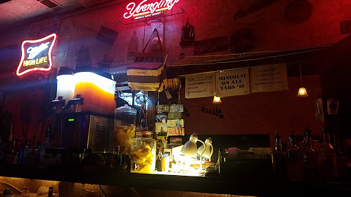 Bar & Grill «F. Jones Corner», reviews and photos, 303 N Farish St, Jackson, MS 39202, USA