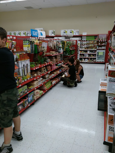 Pet Supply Store «Petco Animal Supplies», reviews and photos, 5239 Harvey St, Norton Shores, MI 49444, USA