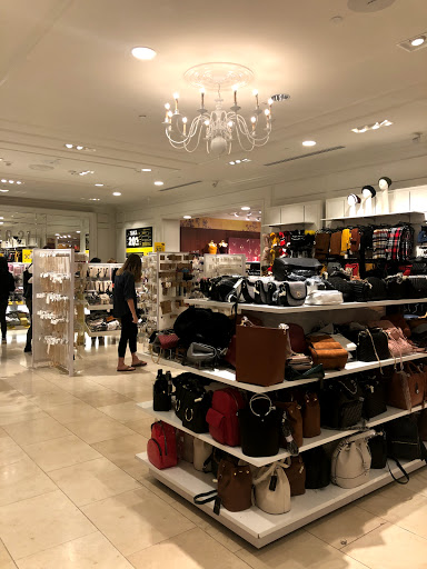 Clothing Store «Forever 21», reviews and photos, 3251 20th Ave, San Francisco, CA 94132, USA