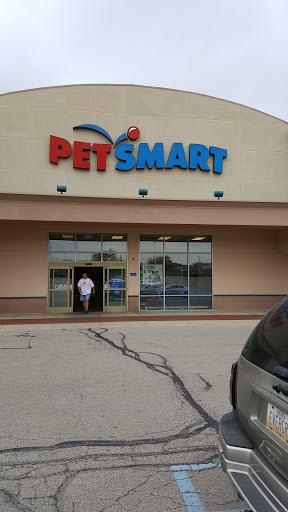 Pet Supply Store «PetSmart», reviews and photos, 8281 Troy Pike, Huber Heights, OH 45424, USA