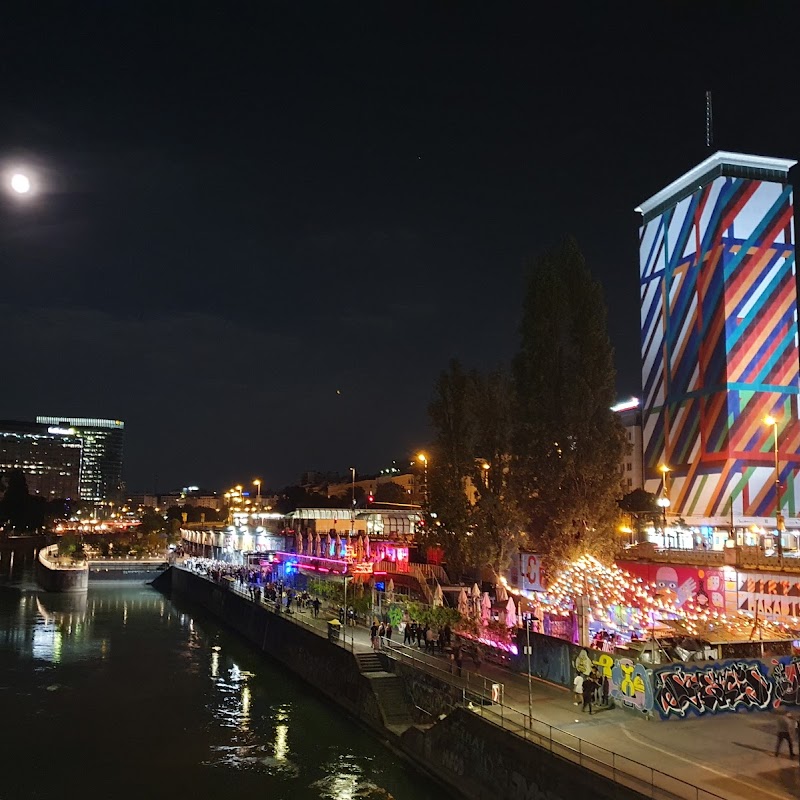 Techno-Flohmarkt (Juni - August)