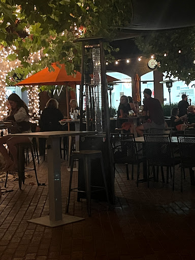 Shopping Mall «Pavilions Shopping Center», reviews and photos, 563 Pavilions Ln, Sacramento, CA 95825, USA