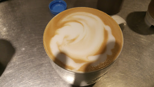 Coffee Shop «Starbucks», reviews and photos, 150 S State Rd 434 #1087, Altamonte Springs, FL 32714, USA