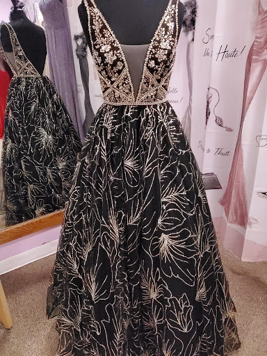 Dress Store «The Dress Shop», reviews and photos, 22 E Ferguson Ave, Wood River, IL 62095, USA