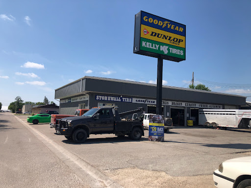 Stonewall Tire & Auto Repair, 377 1 St E, Stonewall, MB R0C 2Z0, Canada, 
