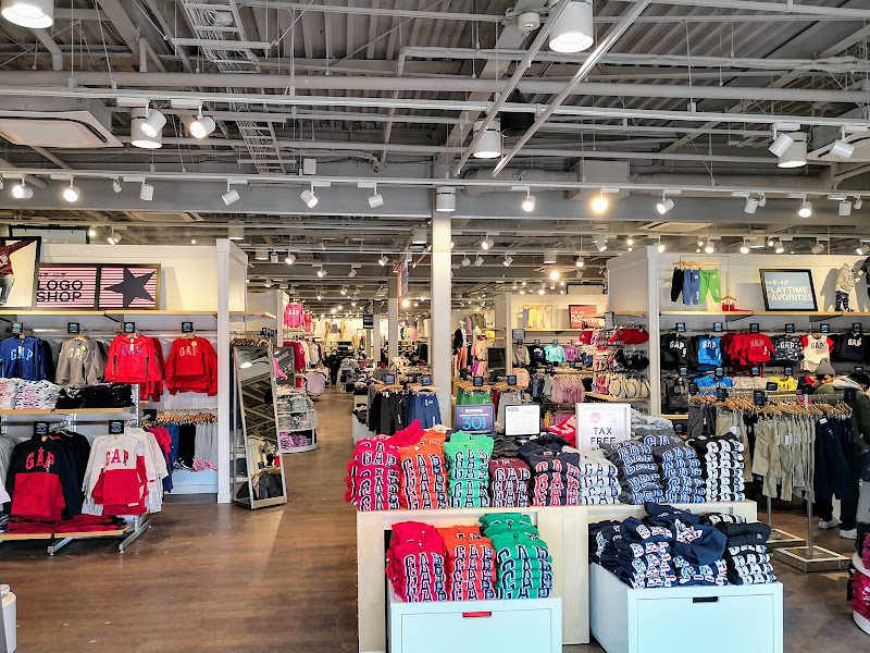 Gap Outlet 御殿場プレミアム アウトレット店 静岡県御殿場市深沢 衣料品店 衣料品 グルコミ