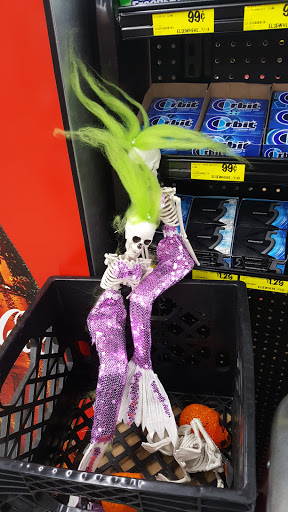 Grocery Store «Grocery Outlet Bargain Market», reviews and photos, 15625 NE 8th St, Bellevue, WA 98008, USA