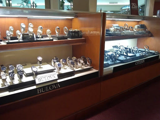 Jewelry Store «Zales - The Diamond Store», reviews and photos, 1300 State St B30, Orem, UT 84058, USA