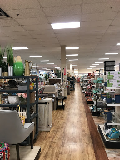 Department Store «HomeGoods», reviews and photos, 12351 Limonite Ave, Eastvale, CA 91752, USA