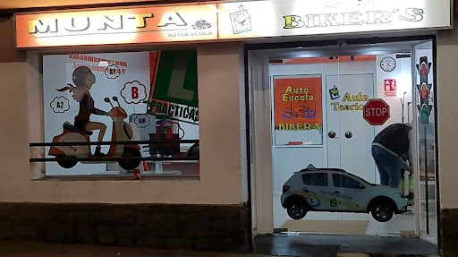 Autoescola Munta&Biker's Premià en Premià de Mar provincia Barcelona