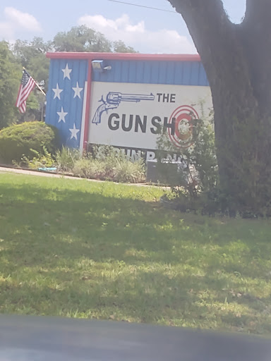 Gun Shop «The Gun Shop Inc. & Gun Range», reviews and photos, 1310 FL-44, Leesburg, FL 34748, USA