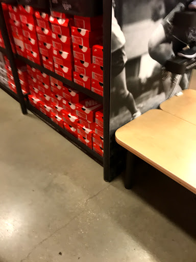 Sporting Goods Store «Nike Factory Store», reviews and photos, 5195 Factory Shops Blvd, Ellenton, FL 34222, USA