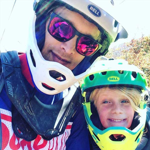 Bicycle Store «AirLine Cycles», reviews and photos, 2 Barton Hill Rd, East Hampton, CT 06424, USA