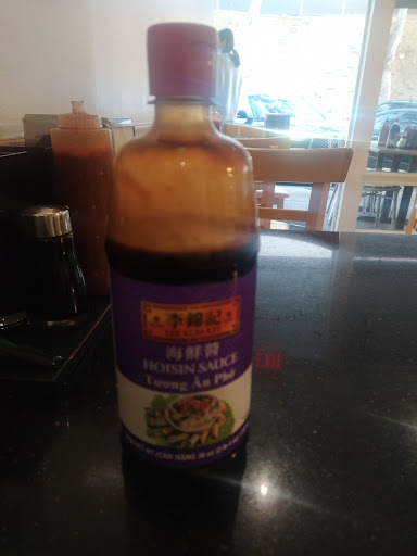 Shopping Mall «Villa Norte Shopping Center», reviews and photos, 3251 Holiday Ct, La Jolla, CA 92037, USA