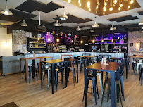 Atmosphère du LA RAFFINERIE BELLEY Restaurant, Bar à bières, pizzas - n°2