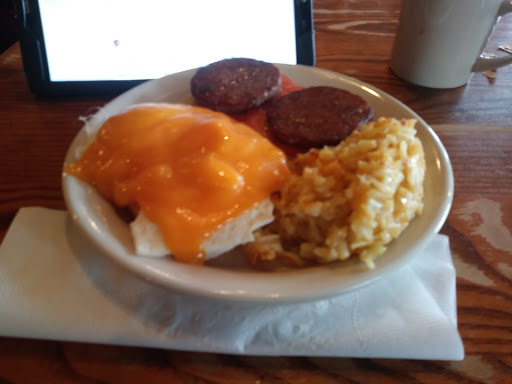 American Restaurant «Cracker Barrel Old Country Store», reviews and photos, 1162 Wayne Ave, Chambersburg, PA 17202, USA