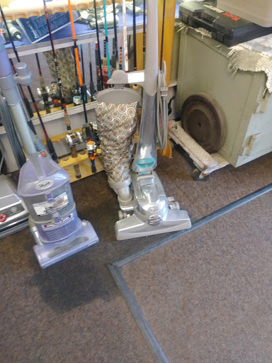 Pawn Shop «Mr Money Pawn & Gun Inc», reviews and photos, 3315 E Hillsborough Ave, Tampa, FL 33610, USA