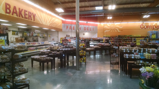 Grocery Store «Food 4 Less», reviews and photos, 6700 Cherry Ave, Long Beach, CA 90805, USA