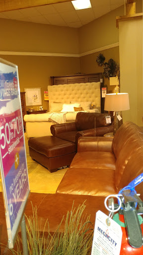 Furniture Store «Ashley Homestore», reviews and photos, 2800 Brice Rd, Reynoldsburg, OH 43068, USA