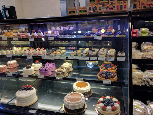 Grocery Store «Whole Foods Market», reviews and photos, 801 E Lamar Blvd, Arlington, TX 76011, USA