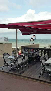 Atmosphère du Restaurant français L'Encas à Cabourg - n°15