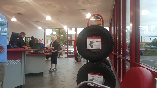Tire Shop «Discount Tire Store - Spring Hill, TN», reviews and photos, 3000 Belshire Village Dr, Spring Hill, TN 37174, USA