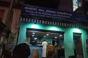 Kala Kadalai Manndi image
