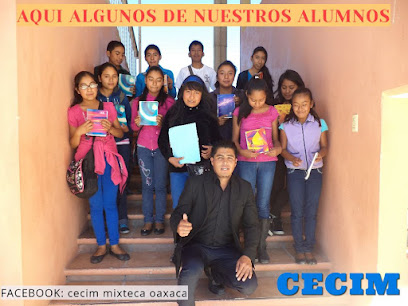 CECIM Chalcatongo; Colegio, ciber, tienda de computación y belleza, servicios de computo.