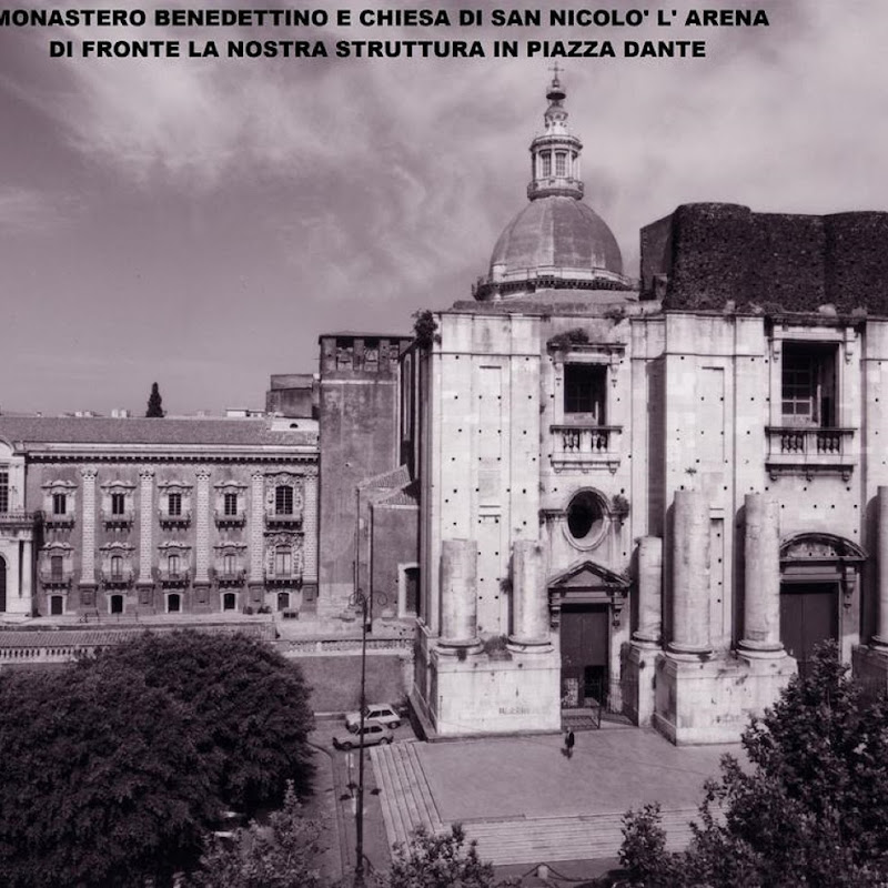 Benedettini Palace - Exclusive Suites & Views (Catania city center)