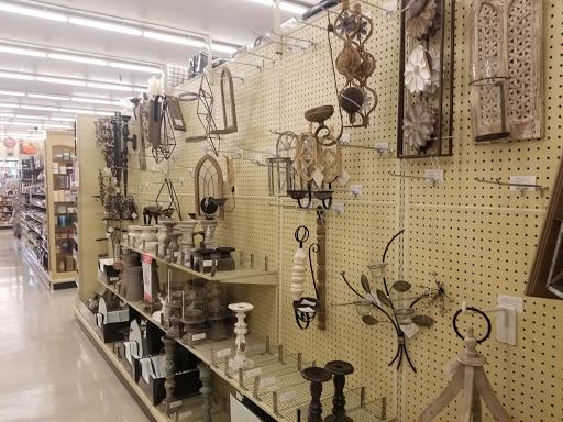 Craft Store «Hobby Lobby», reviews and photos, 7765 Airport Blvd #401, Mobile, AL 36608, USA