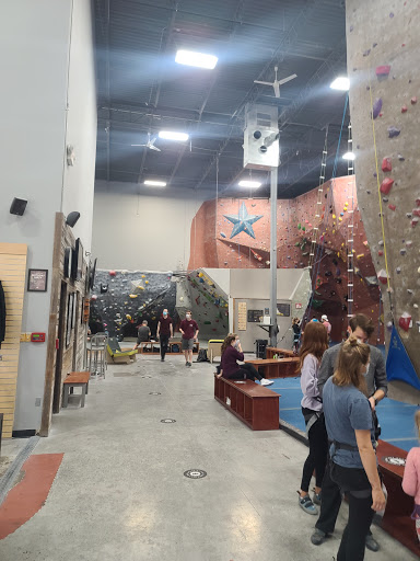 Rock Climbing «Summit Climbing, Yoga & Fitness – Grapevine», reviews and photos, 1040 Mustang Dr, Grapevine, TX 76051, USA