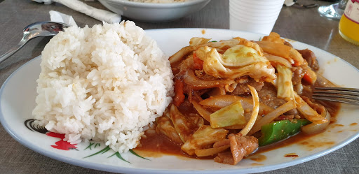 Wok & Ladle: Thai Eatery