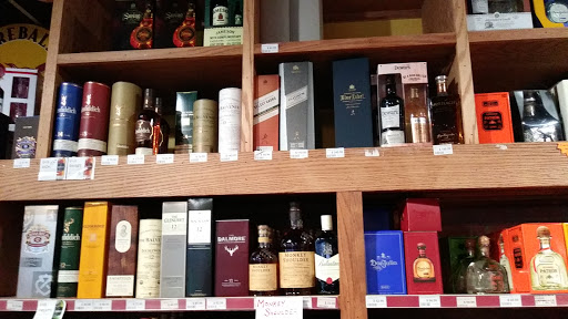 Liquor Store «Shyamrock Liquors», reviews and photos, 2926 Nashville Rd, Bowling Green, KY 42101, USA